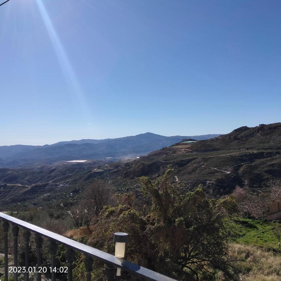 Apartamento Vacacional En La Alpujarra Laroles Εξωτερικό φωτογραφία