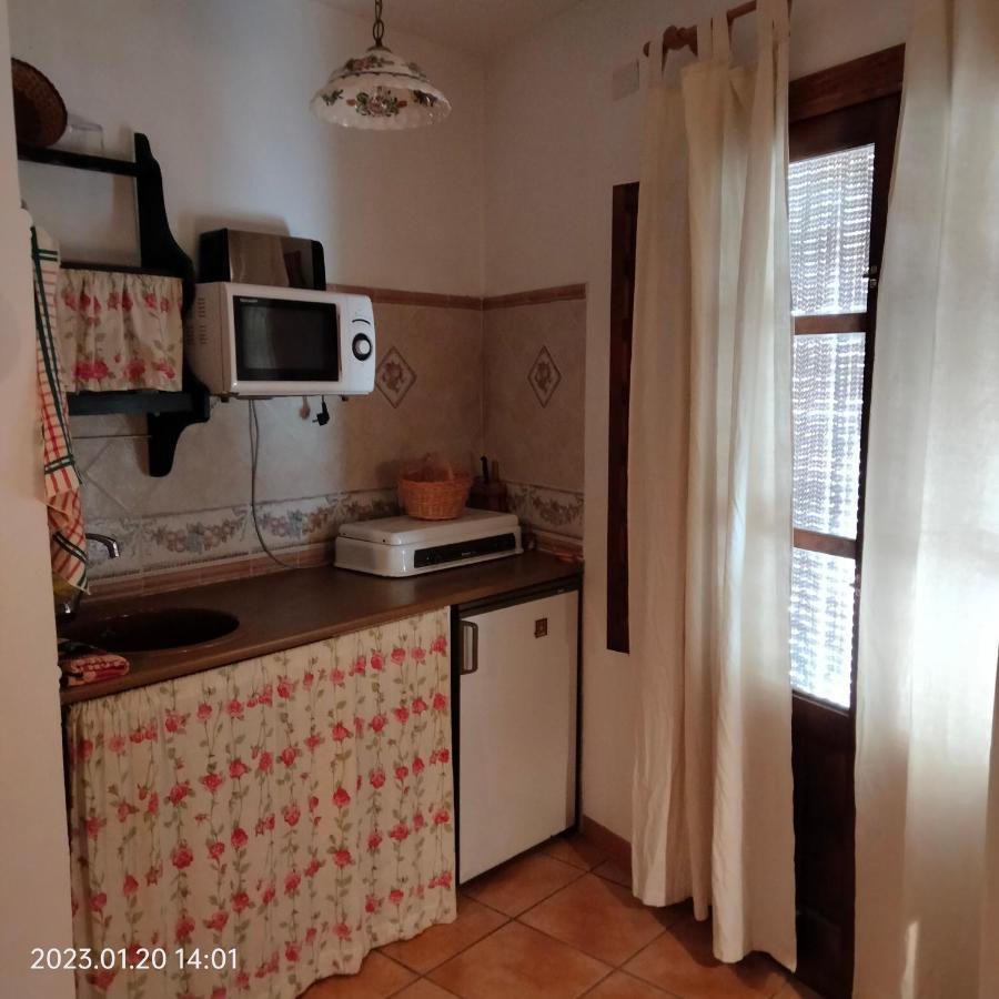 Apartamento Vacacional En La Alpujarra Laroles Εξωτερικό φωτογραφία